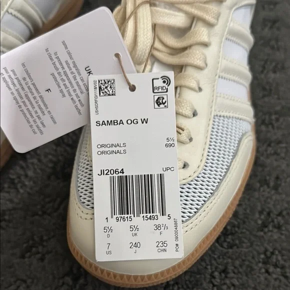 NWT Adidas Cream and White Casual Sneakers Samba  OG - Picture 6 of 6
